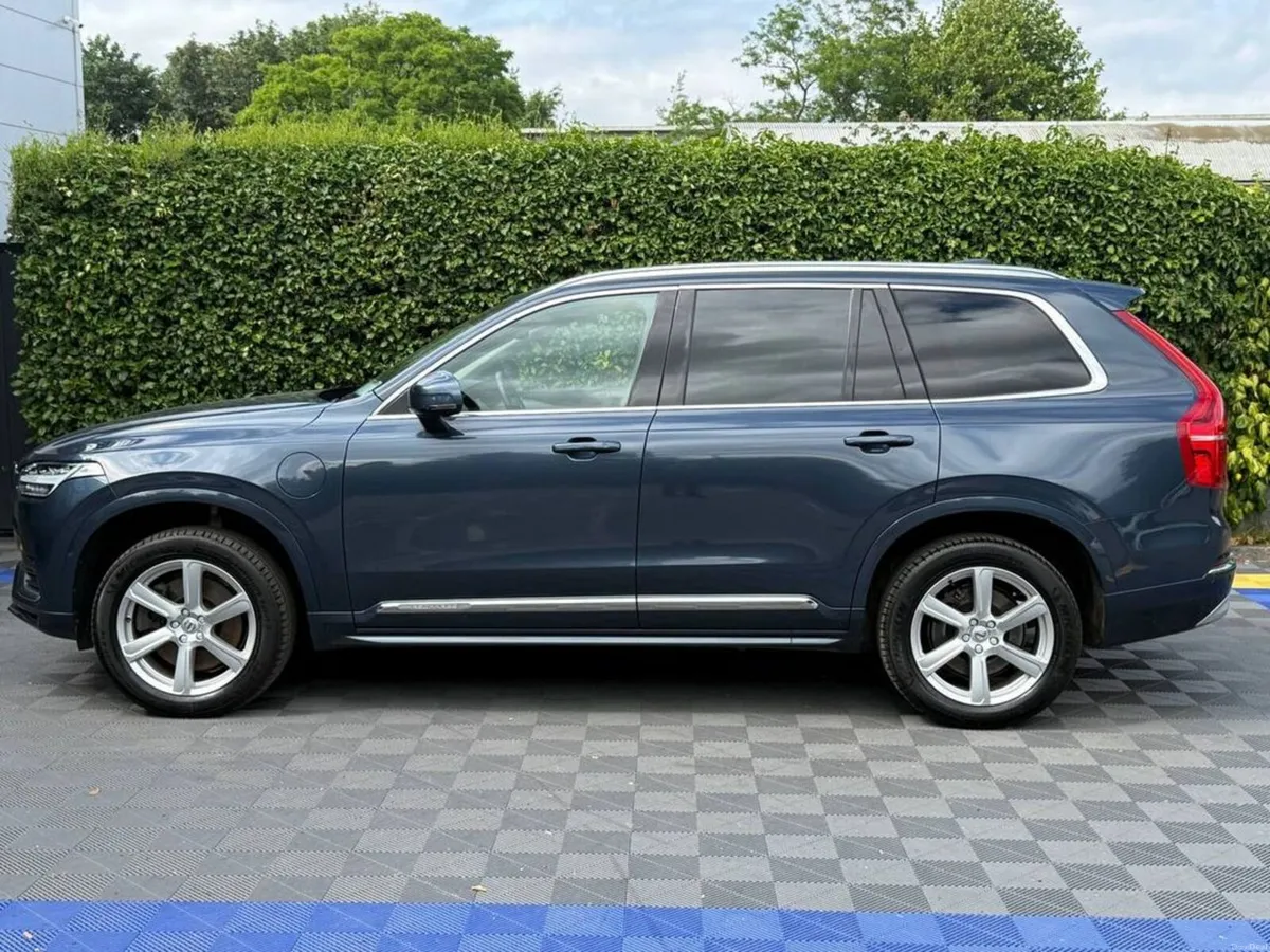 Volvo XC90 T8 INSCRIPTION EXPRESSION 2.0 HYBRID 7- - Image 3