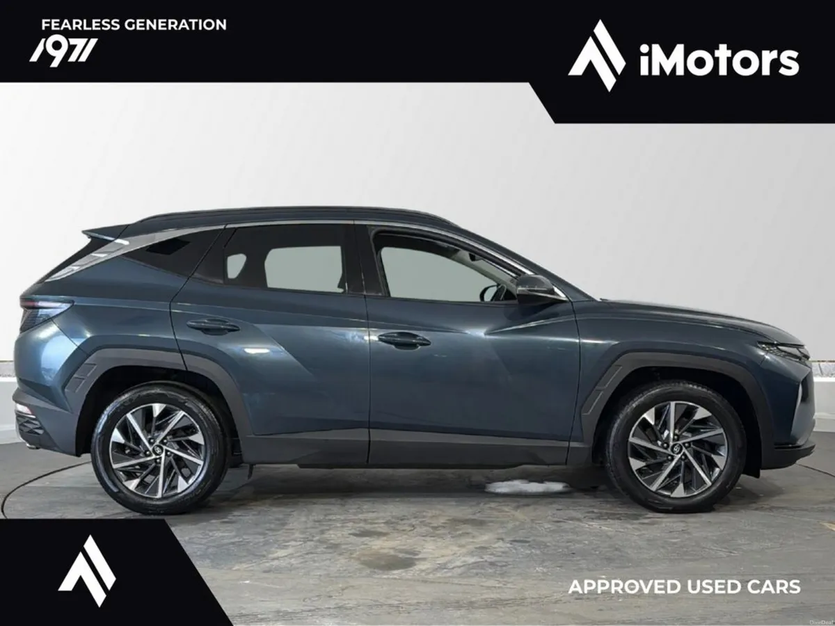 Hyundai Tucson 2WD Executive Plus - Image 2