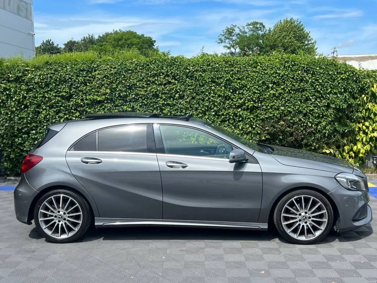 Mercedes-Benz A-Class A180 AMG-LINE 1.6 AUTO // OP - Image 3