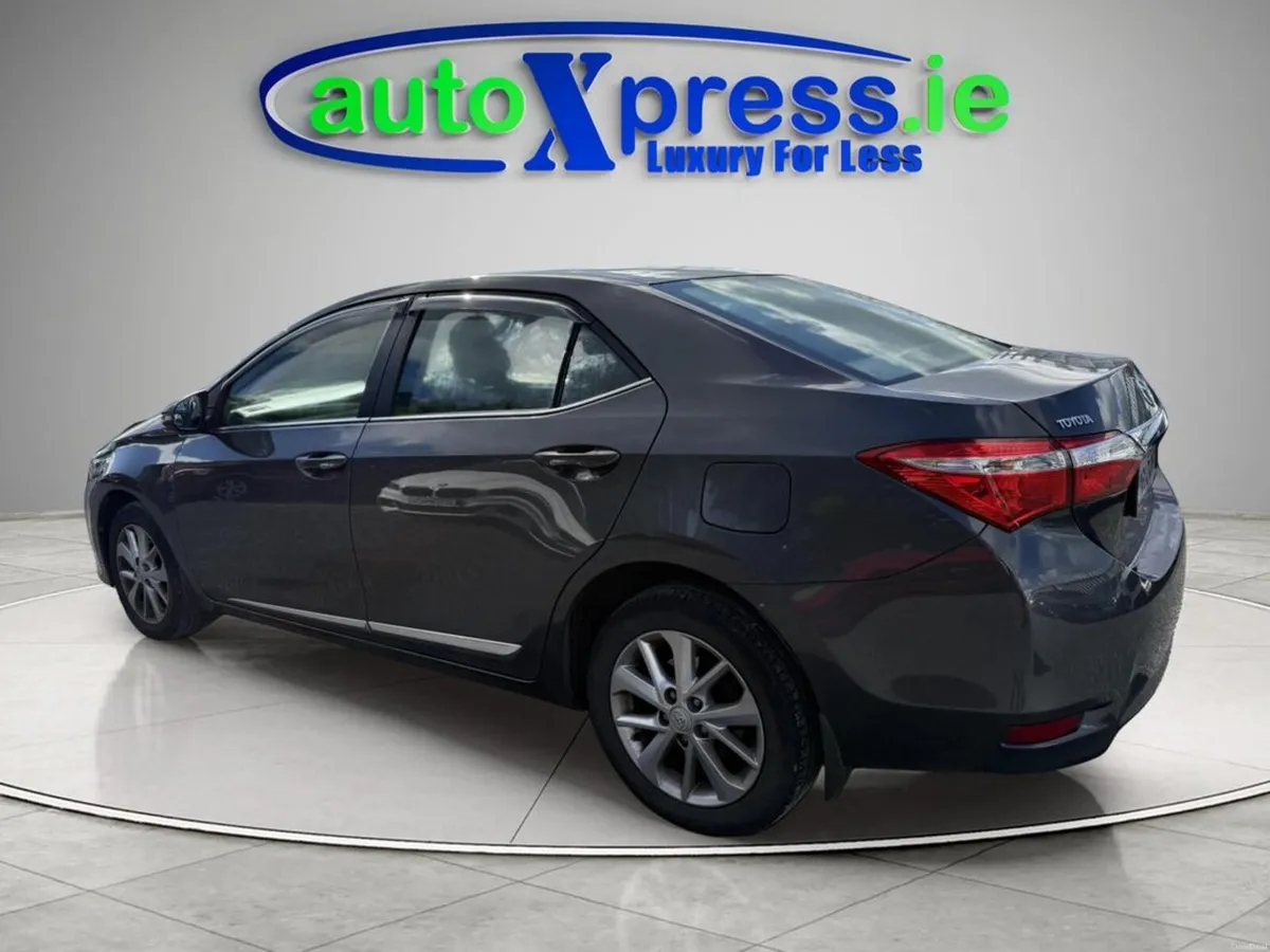 Toyota Corolla 1.6 Petrol Automatic - Image 5