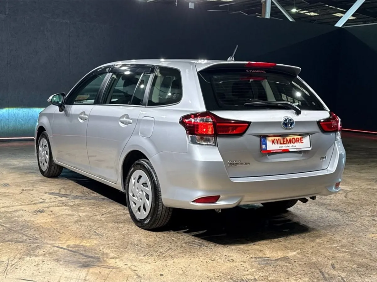 Toyota Corolla 1.5 HYBRID ESTATE - PUSH BUTTON STA - Image 5