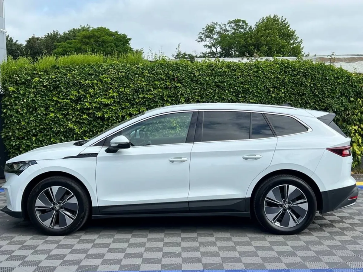 Skoda Enyaq IV 80 77KWH // LEATHER HEATED SEATS // - Image 3