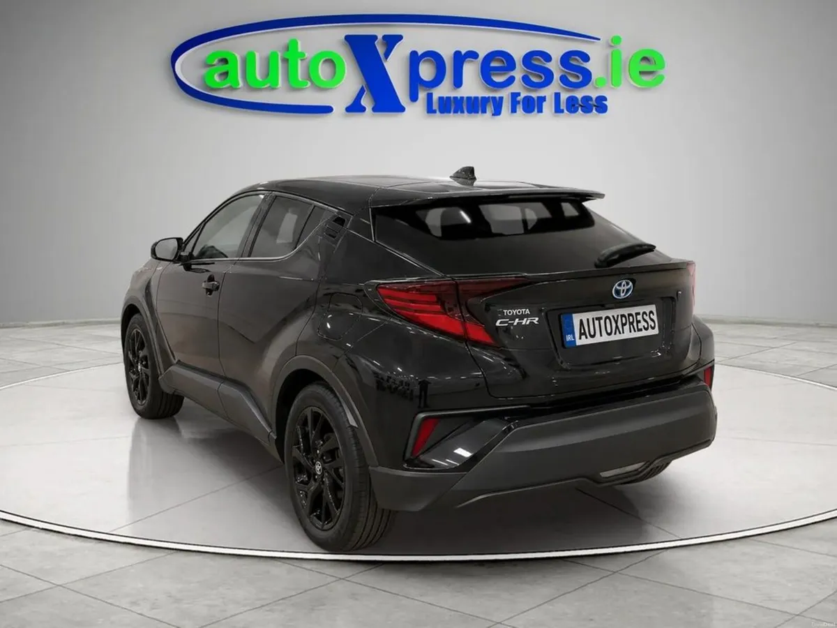 Toyota C-HR G MODE, Low mileage, Automatic - Image 3
