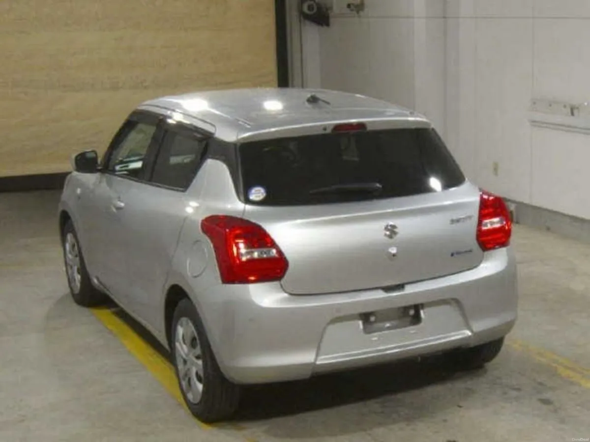 Suzuki Swift 1.2 HYBRID - CRUISE CONTROL - MULTI F - Image 2