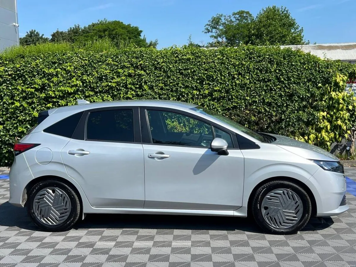 Nissan Note 1.2 HYBRID AUTO // APPLE CARPLAY // DI - Image 2
