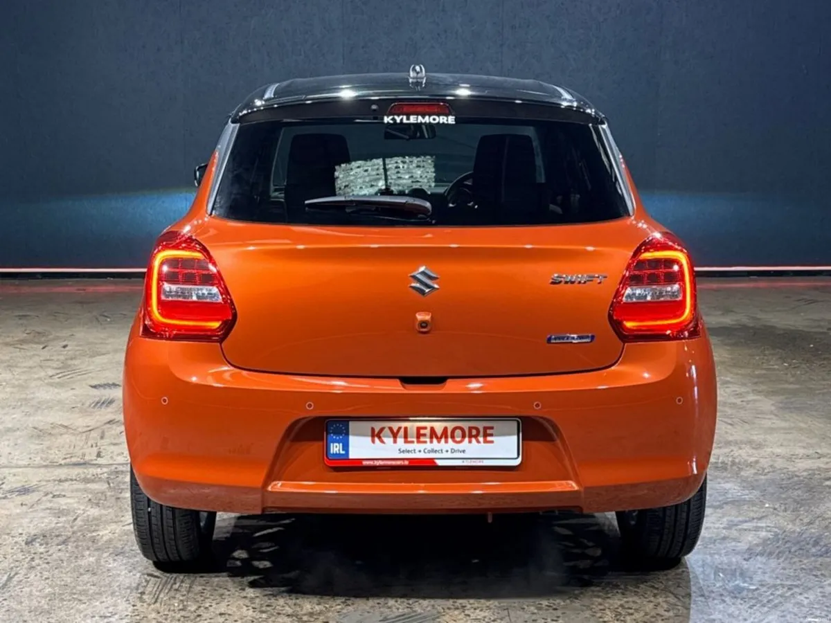 Suzuki Swift 1.2 HYBRID AUTOMATIC - ORANGE/BLACK T - Image 4