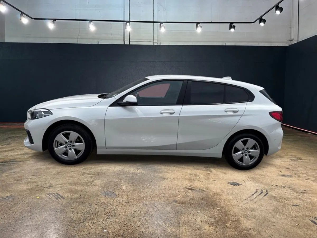 BMW 1-Series 1.0 AUTOMATIC - FACTORY ALLOY WHEELS - Image 6