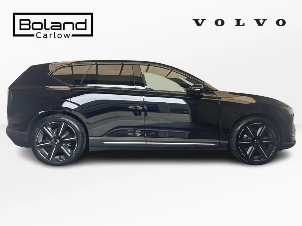 Volvo EX60 P10 AWD *AVAILABLE TO TEST DRIVE* €185 - Image 3