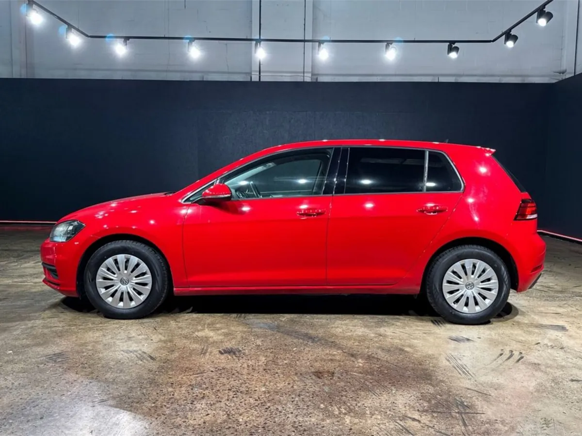 Volkswagen Golf 1.2 TSI AUTOMATIC - A/C HEATING CO - Image 6