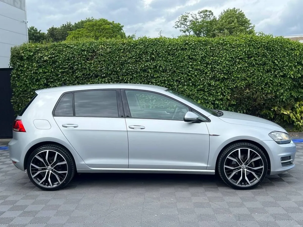 Volkswagen Golf R-LINE PACK 1.2 TSI AUTO // NEW 19 - Image 2