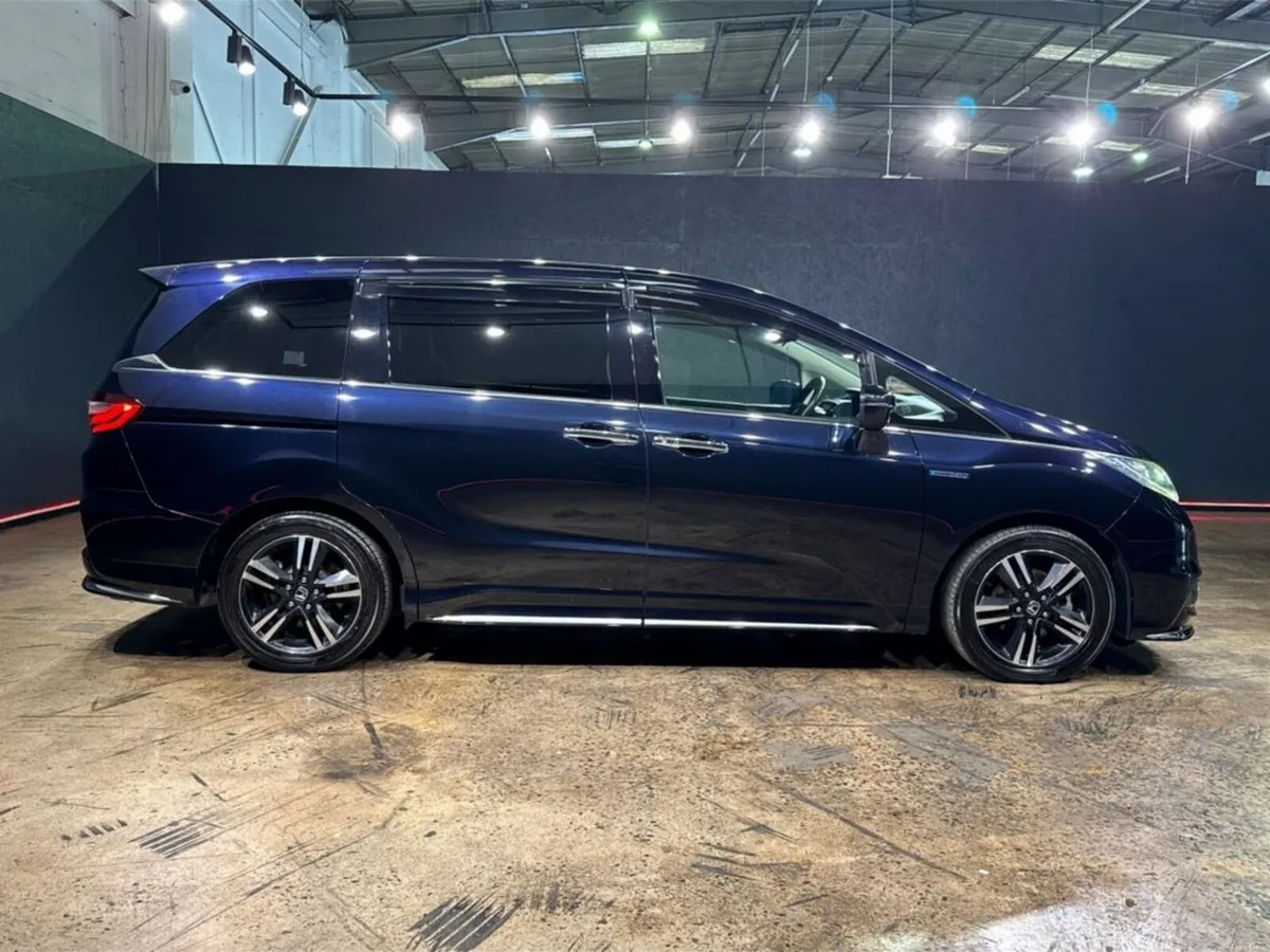 Honda Odyssey 2.0 HYBRID AUTOMATIC 8 SEATER - FACT - Image 2