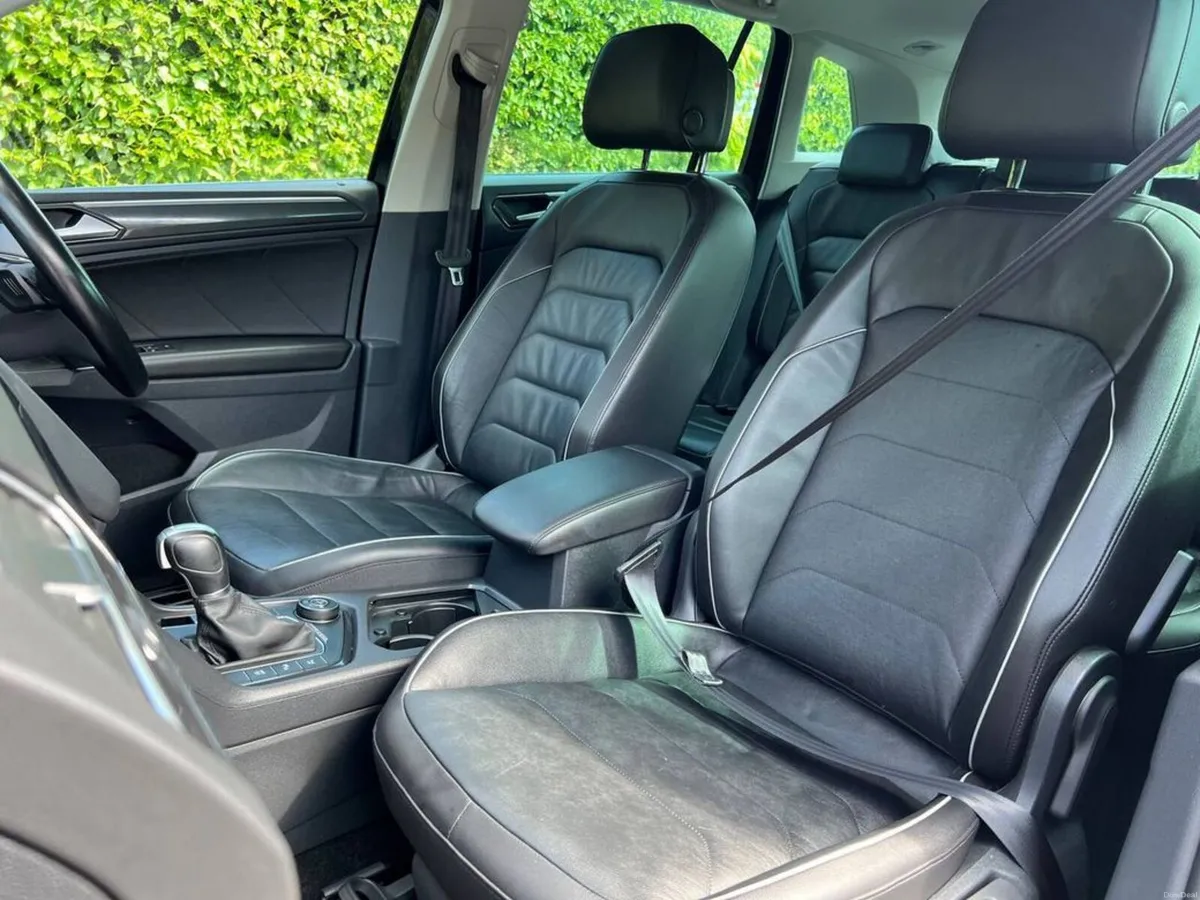Volkswagen Tiguan 4MOTION HIGHLINE 2.0 TDI AUTO // - Image 6