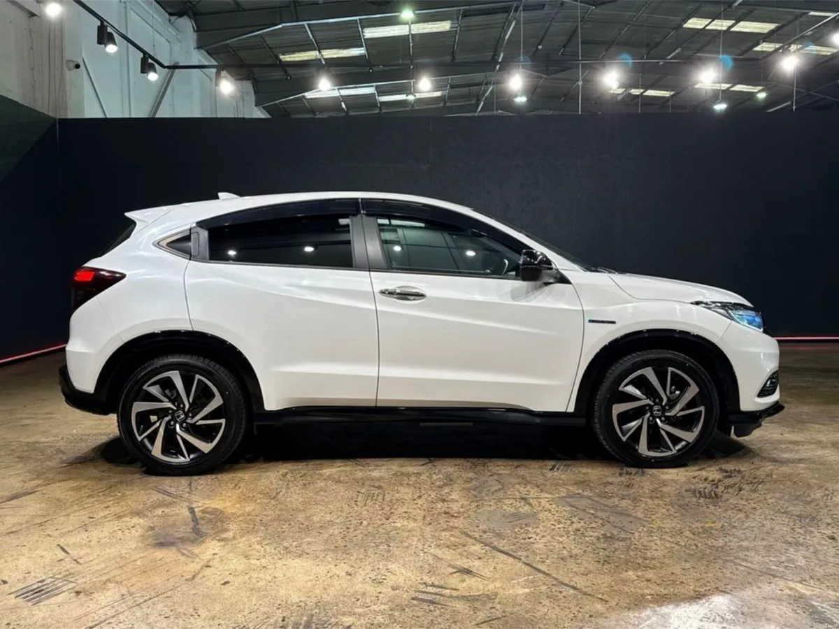 Honda Vezel 1.5 HYBRID AUTOMATIC - RS EDITION - FA - Image 2