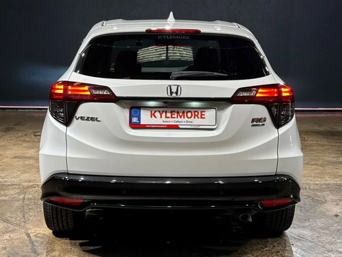 Honda Vezel 1.5 HYBRID AUTOMATIC - RS EDITION - FA - Image 4