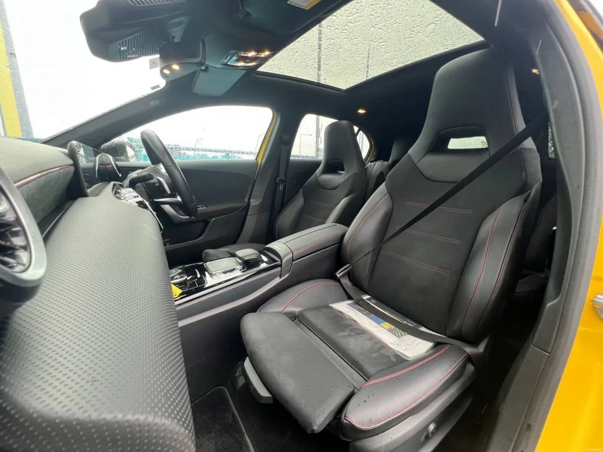 Mercedes-Benz A-Class A200d AMG-LINE PREMIUM PLUS - Image 2