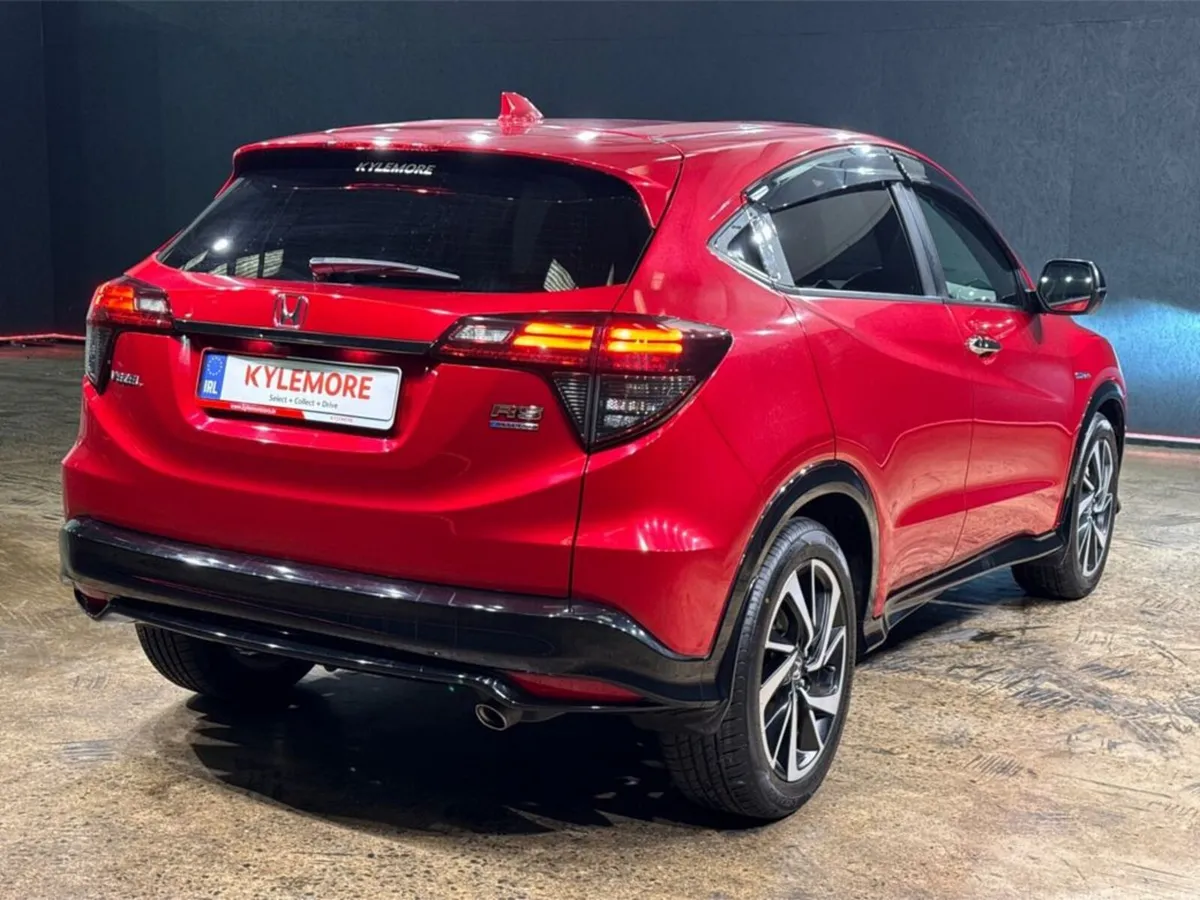 Honda Vezel 1.5 HYBRID AUTOMATIC - RS EDITION - BL - Image 4