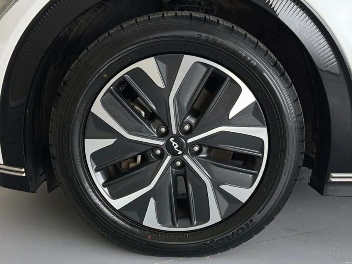 Kia EV6 Earth 5DR Auto - Image 3