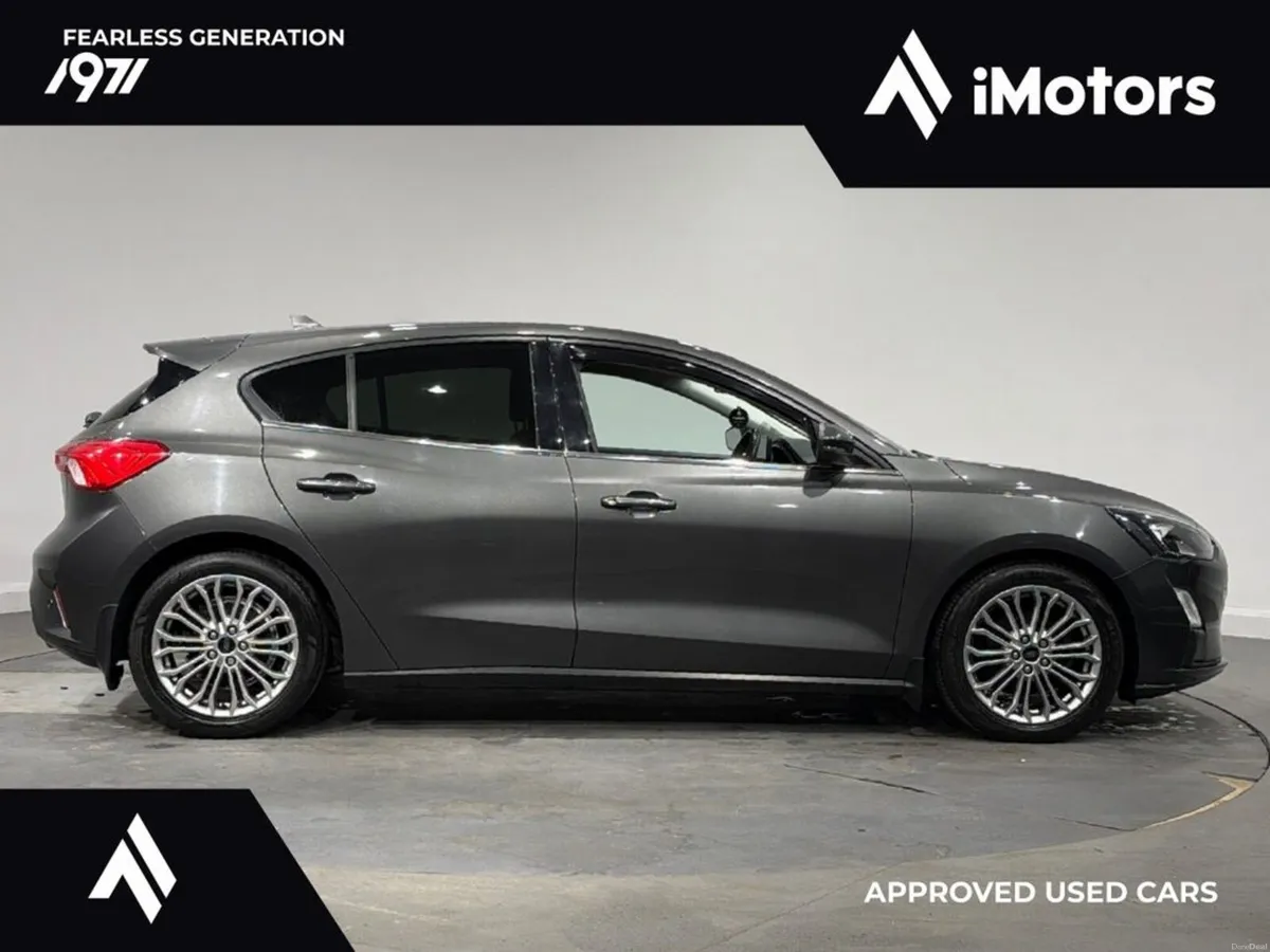 Ford Focus HEATED SEATS Titanium 1.5 TD 120 - Image 2