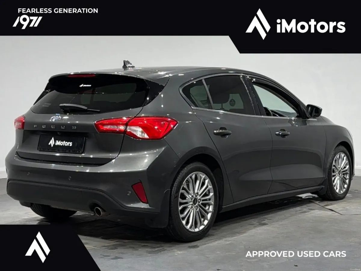 Ford Focus HEATED SEATS Titanium 1.5 TD 120 - Image 3