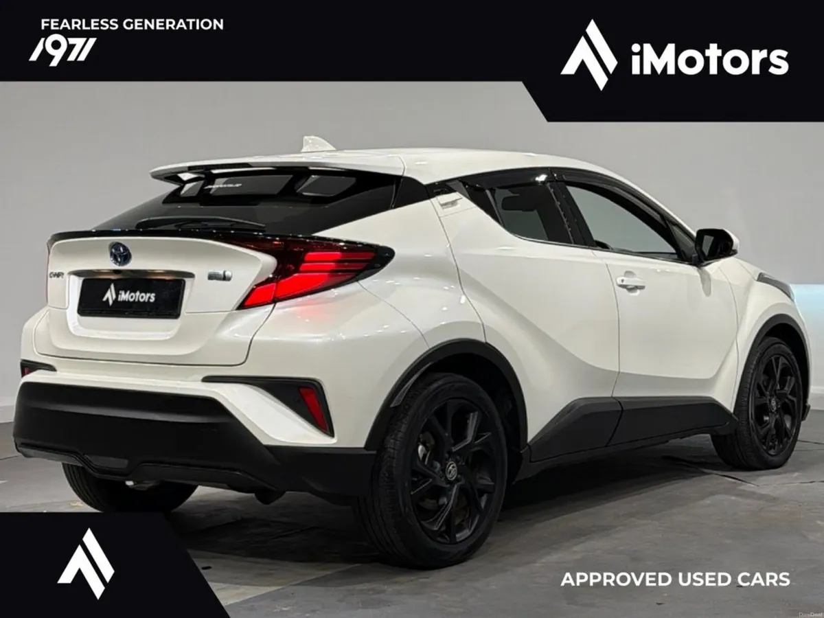 Toyota C-HR HYBRID AUTOMATIC - Image 3