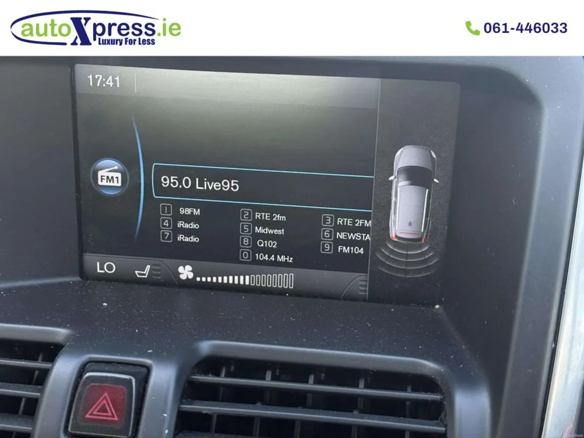 Volvo XC60 D4 2.0 R-DESIGN AUTOMATIC GT 5DR - Image 6