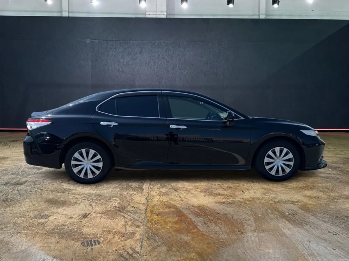 Toyota Camry 2.5 HYBRID AUTOMATIC - CRUISE CONTROL - Image 2