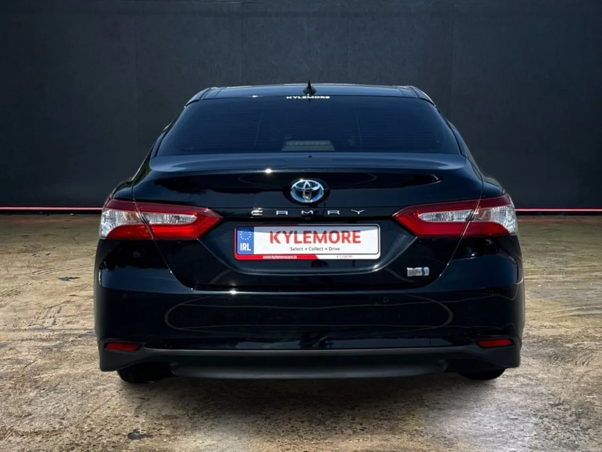 Toyota Camry 2.5 HYBRID AUTOMATIC - CRUISE CONTROL - Image 4