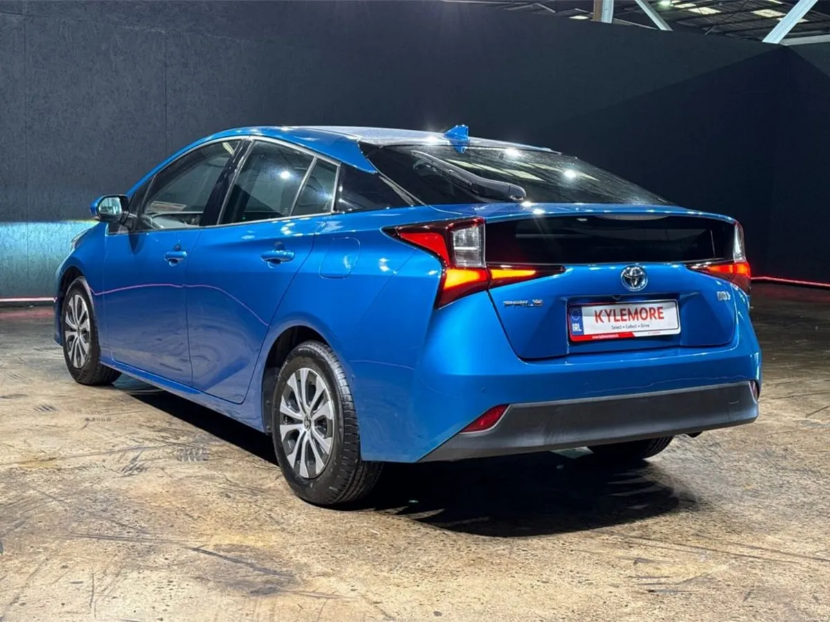 Toyota Prius 1.8 HYBRID AUTOMATIC - FACTORY ALLOY - Image 5