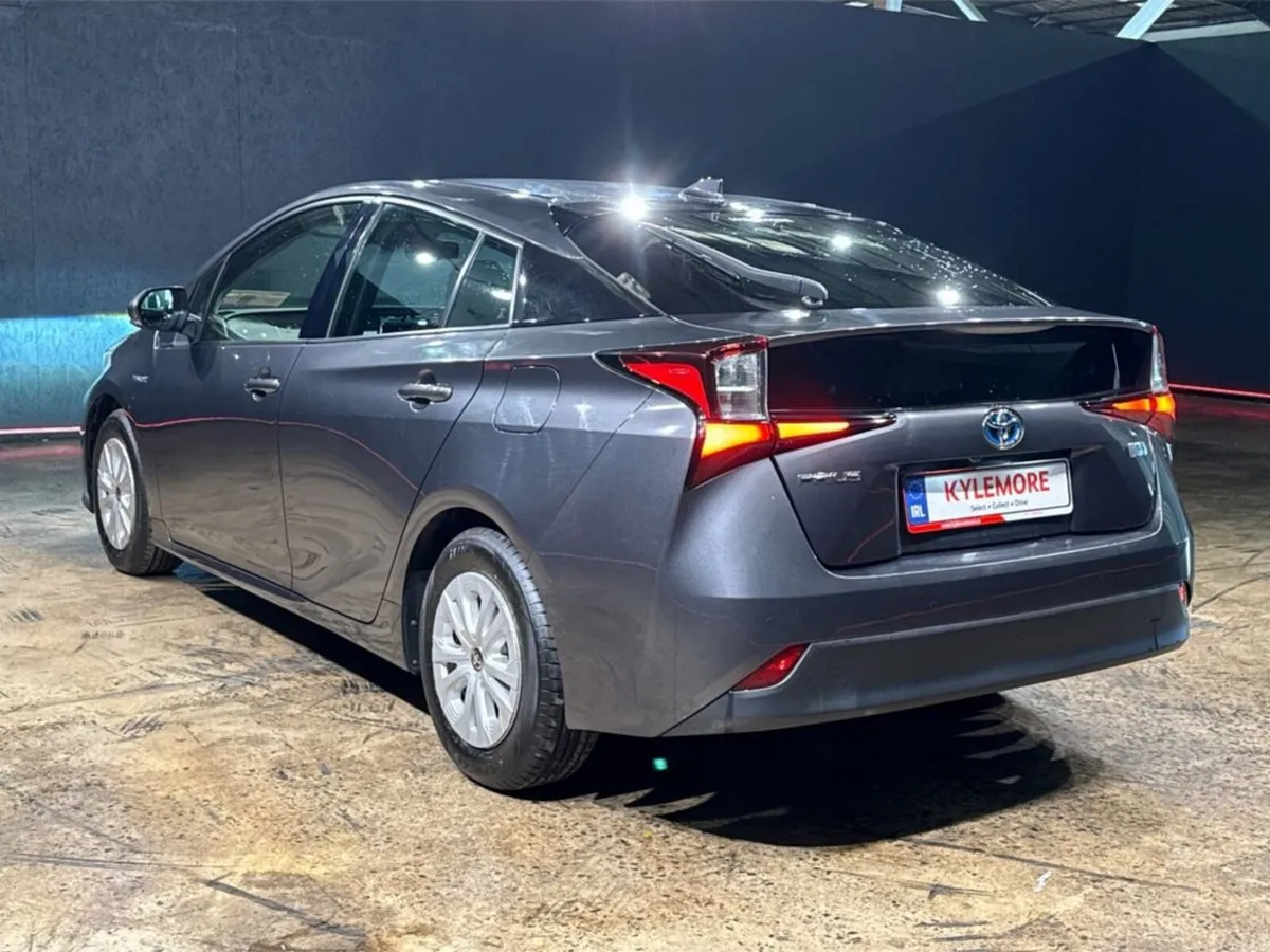 Toyota Prius 1.8 HYBRID AUTOMATIC - CRUISE CONTROL - Image 5