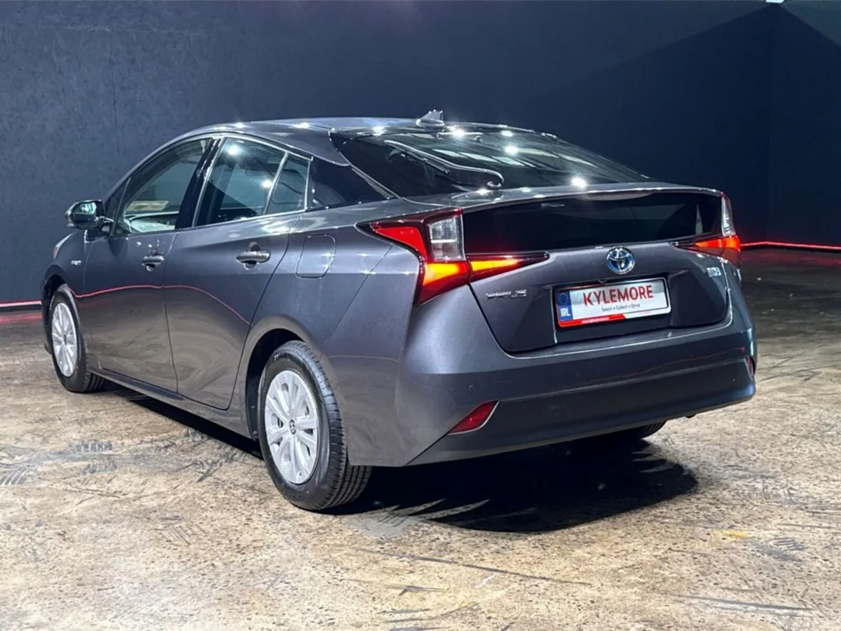 Toyota Prius 1.8 HYBRID AUTOMATIC - CRUISE CONTROL - Image 5