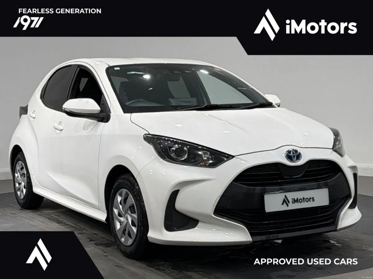 Toyota Yaris HYBRID X - Image 1