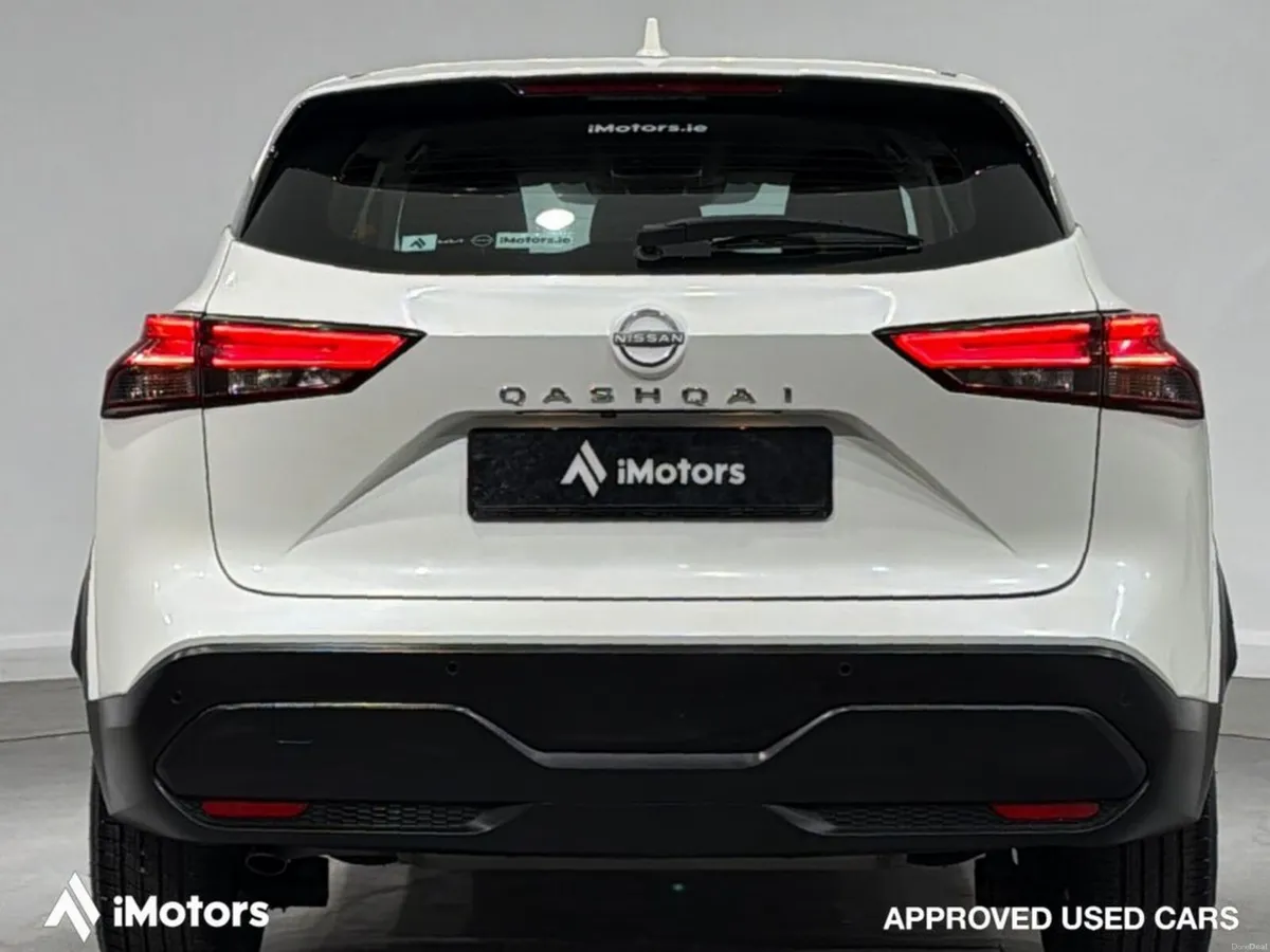 Nissan Qashqai 1.3 Acenta Premium 140PS - Image 4