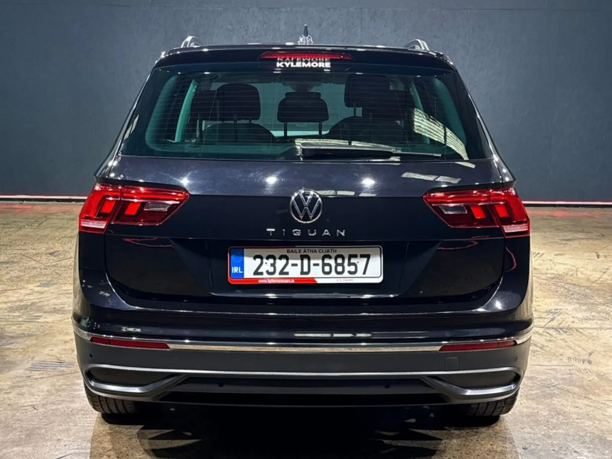 Volkswagen Tiguan 2.0 TDI AUTOMATIC - CRUISE CONTR - Image 4