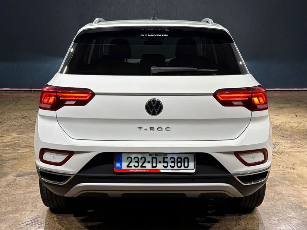 Volkswagen T-Roc 1.5 TSI AUTOMATIC - CRUISE CONTRO - Image 4