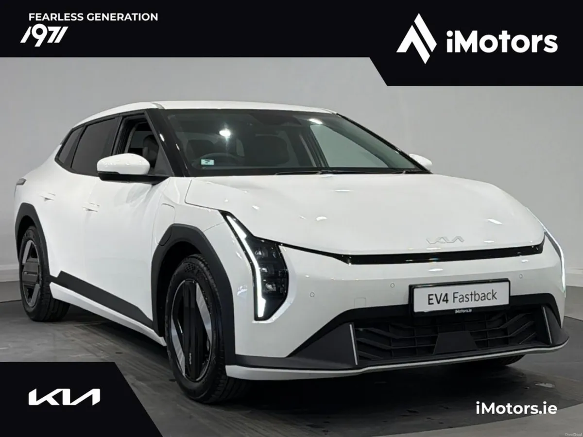 Kia EV4 EARTH 2 FASTBACK - Image 1