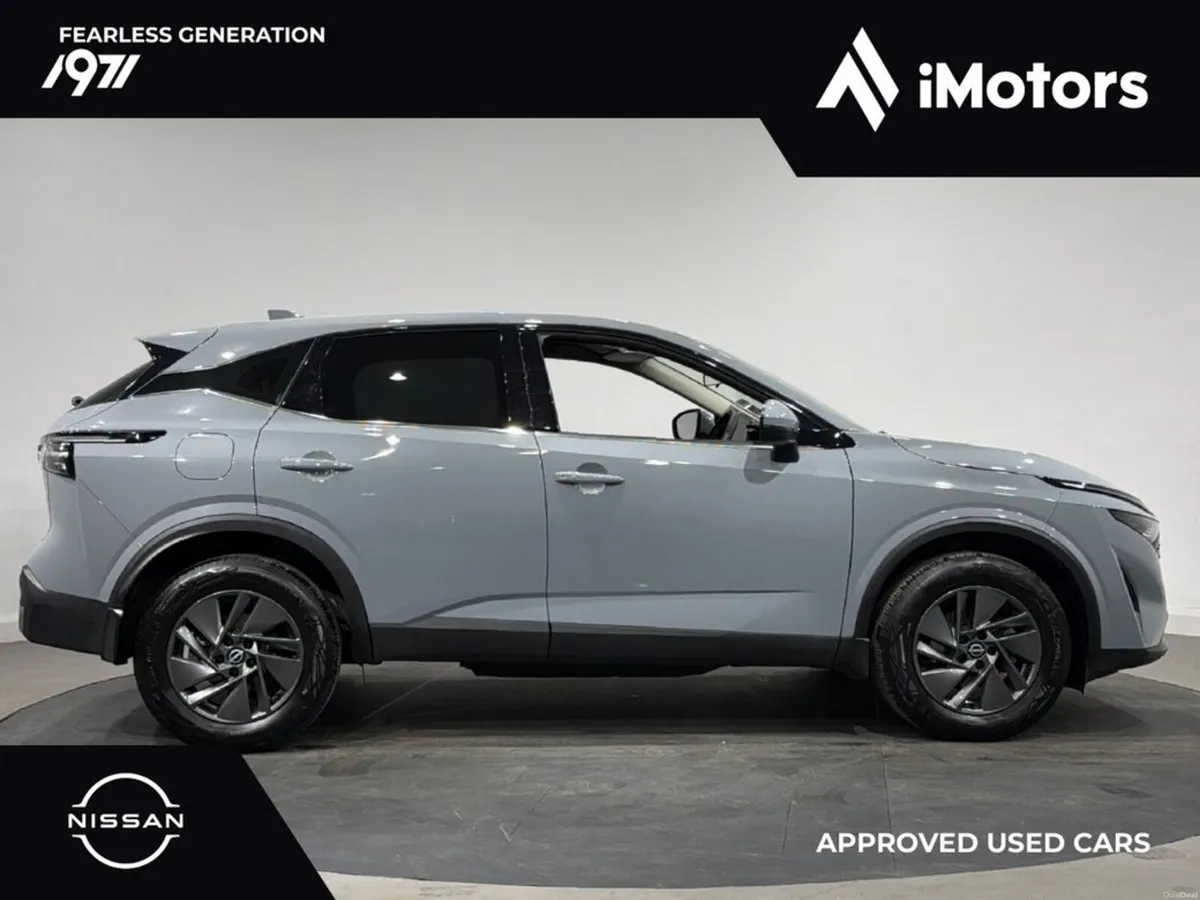 Nissan Qashqai 1.3 Mhev SV MY24 04DR - Image 2