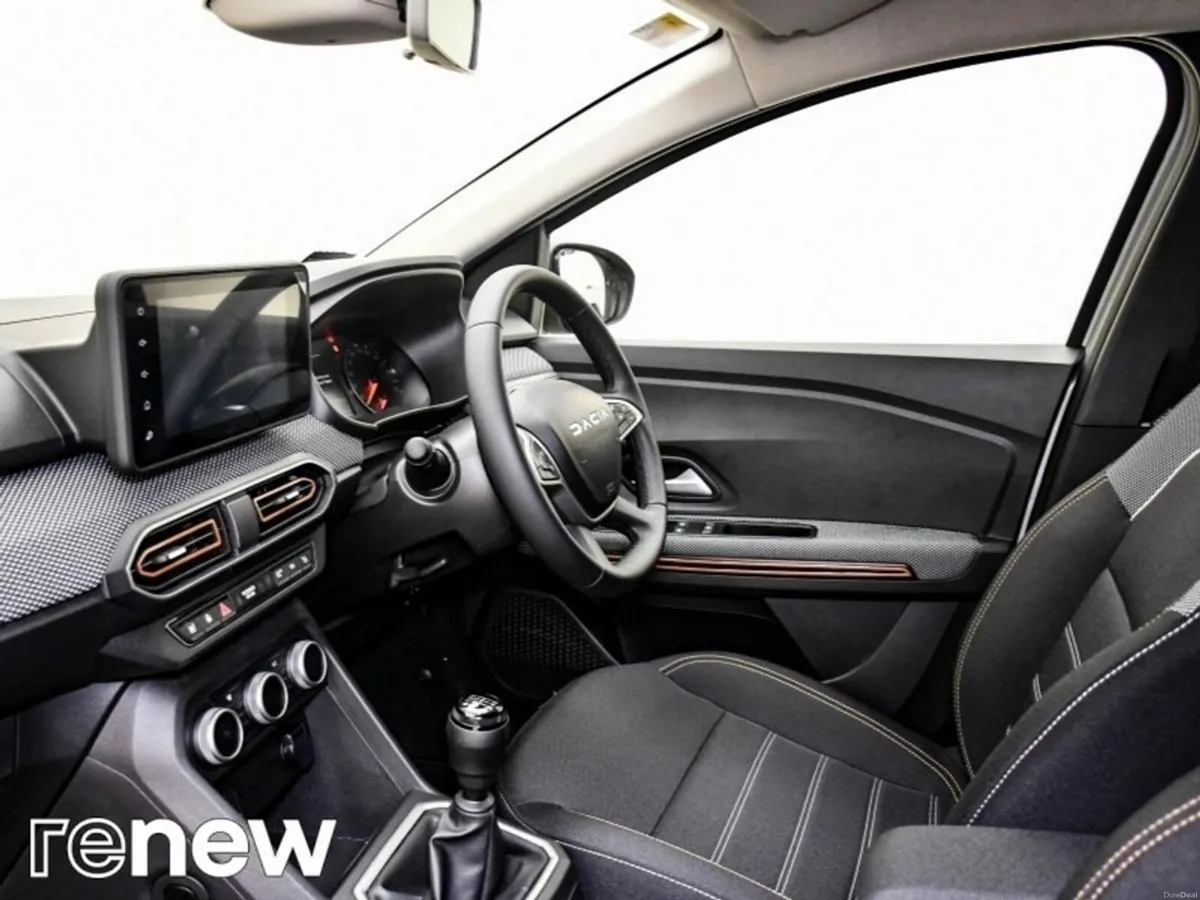Dacia Sandero Stepway TCe 90 STEPWAY Journey - Image 5