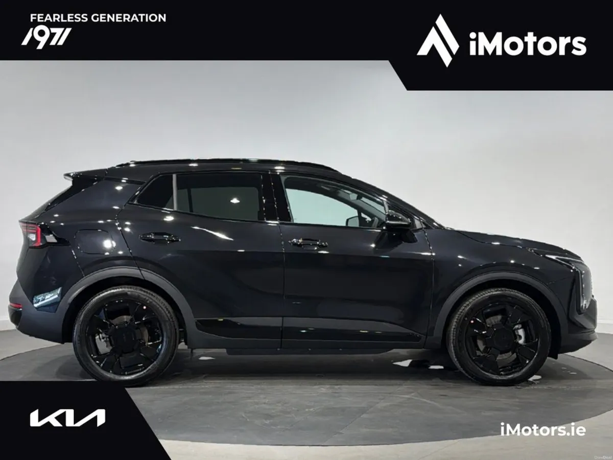Kia Sportage PHEV BLACK EDITION - Image 2