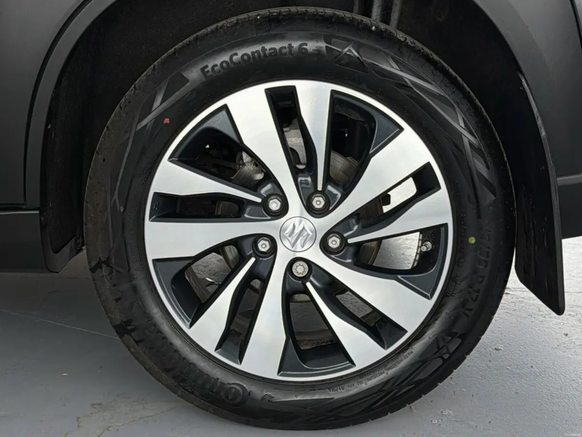 Suzuki S-CROSS 1.4 B/jet Hybrid Ultra Allgrip - Image 3