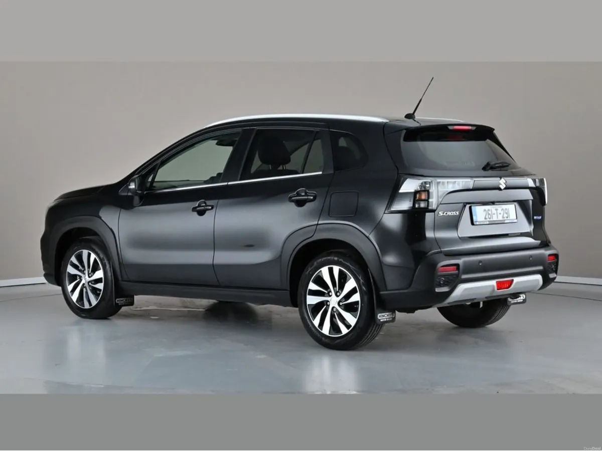 Suzuki S-CROSS 1.4 B/jet Hybrid Ultra Allgrip - Image 4