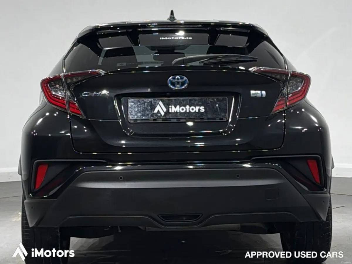 Toyota C-HR HEATED SEATS HYBRID G AUTOMATIC - Image 4