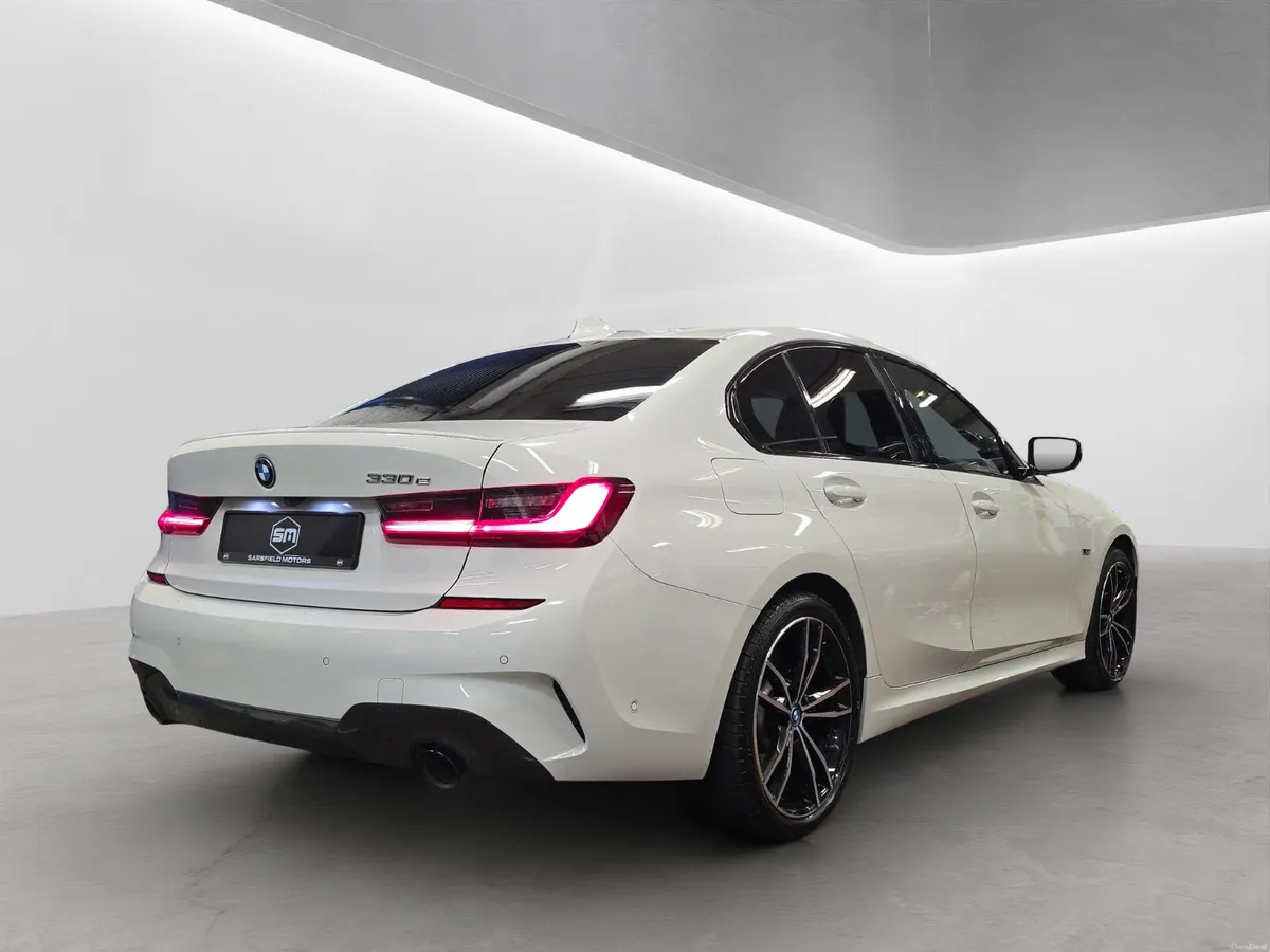 2022 BMW 330E M-SPORT AUTO. - Image 6