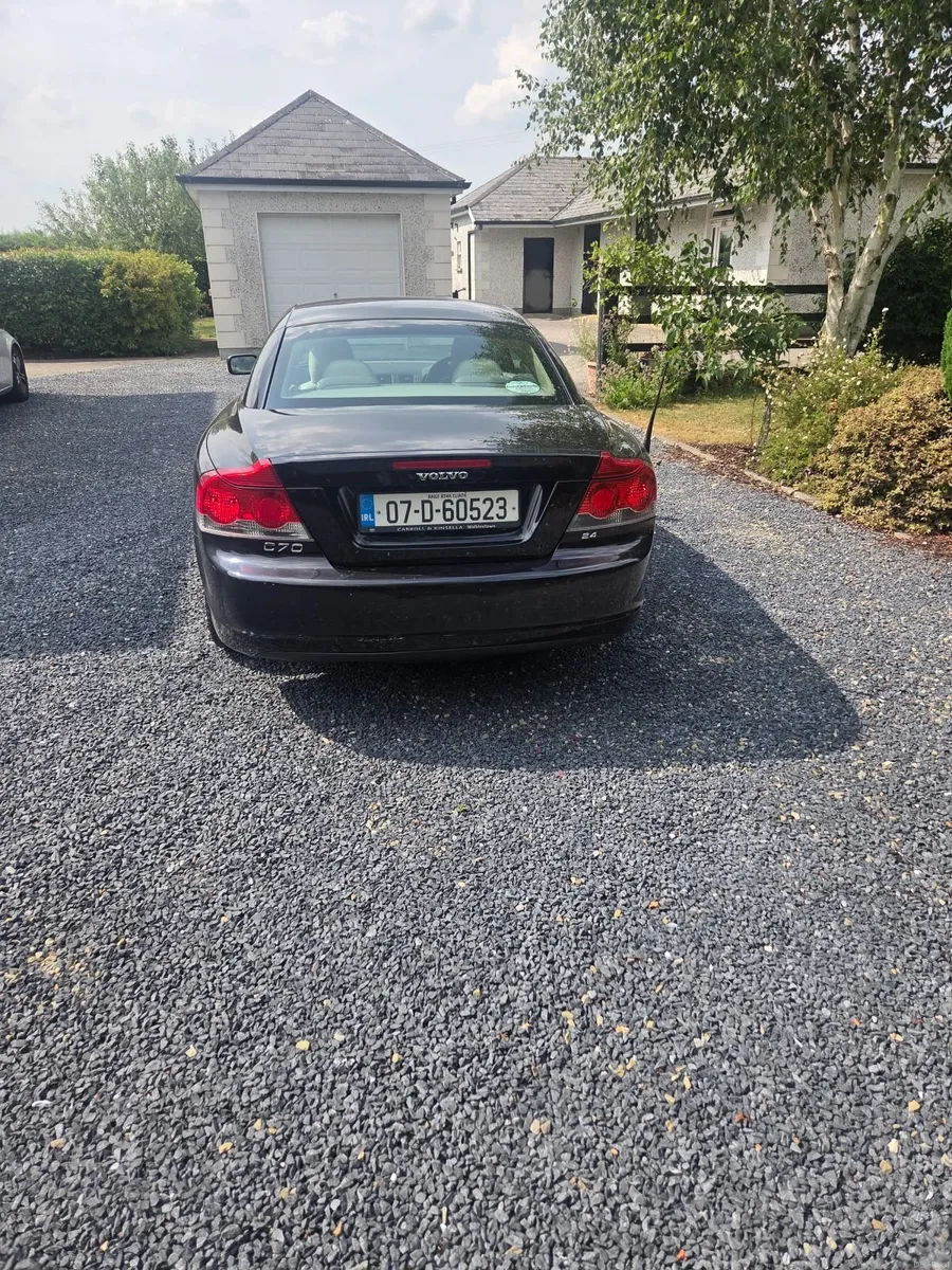 Volvo C70 2007 - Image 2