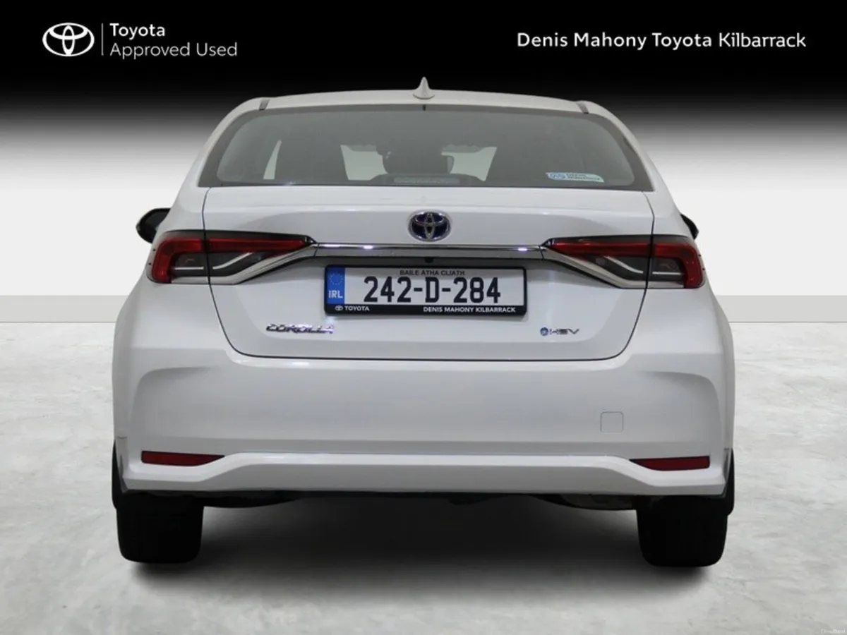 Toyota Corolla SALOON LUNA - Image 4