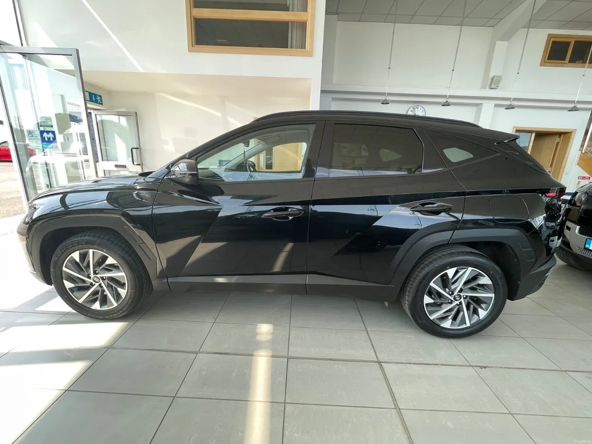 Hyundai Tucson 1.6 Diesel - Image 2