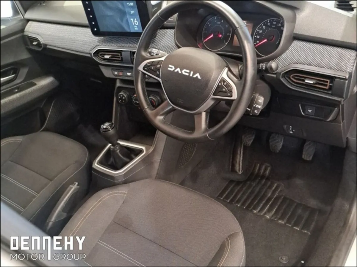 Dacia Sandero Stepway TCe 90 STEPWAY Expression, € - Image 6