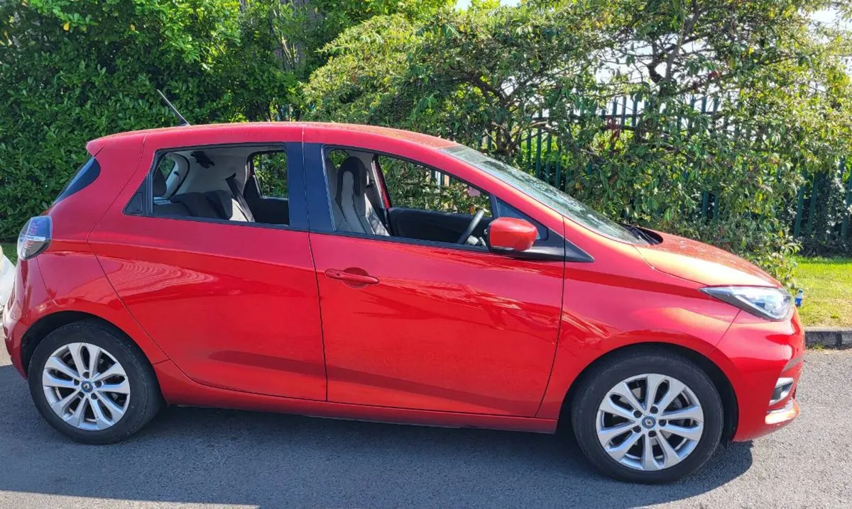 RENAULT ZOE ELECTRIC,  52KWH, €9950 - Image 1