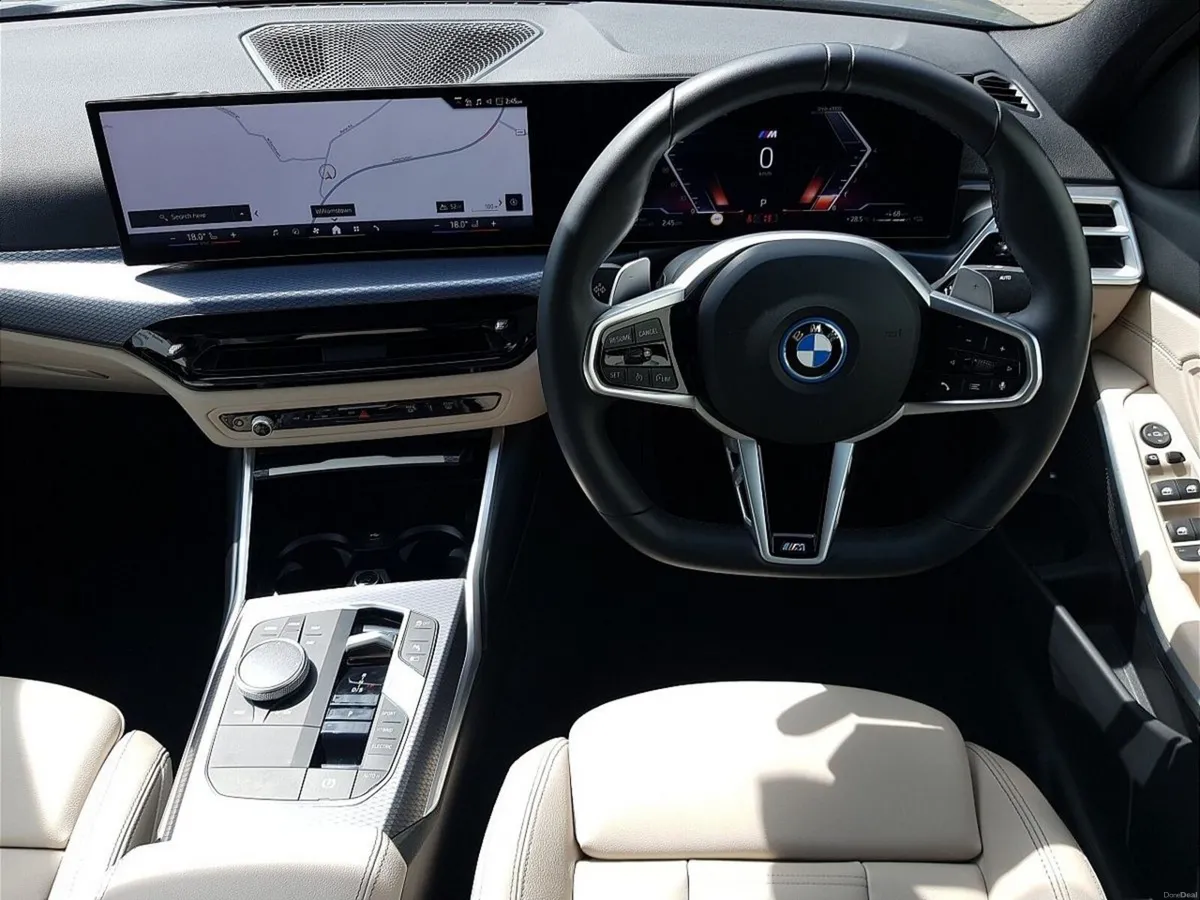BMW 3-Series 330e M Sport - Image 5