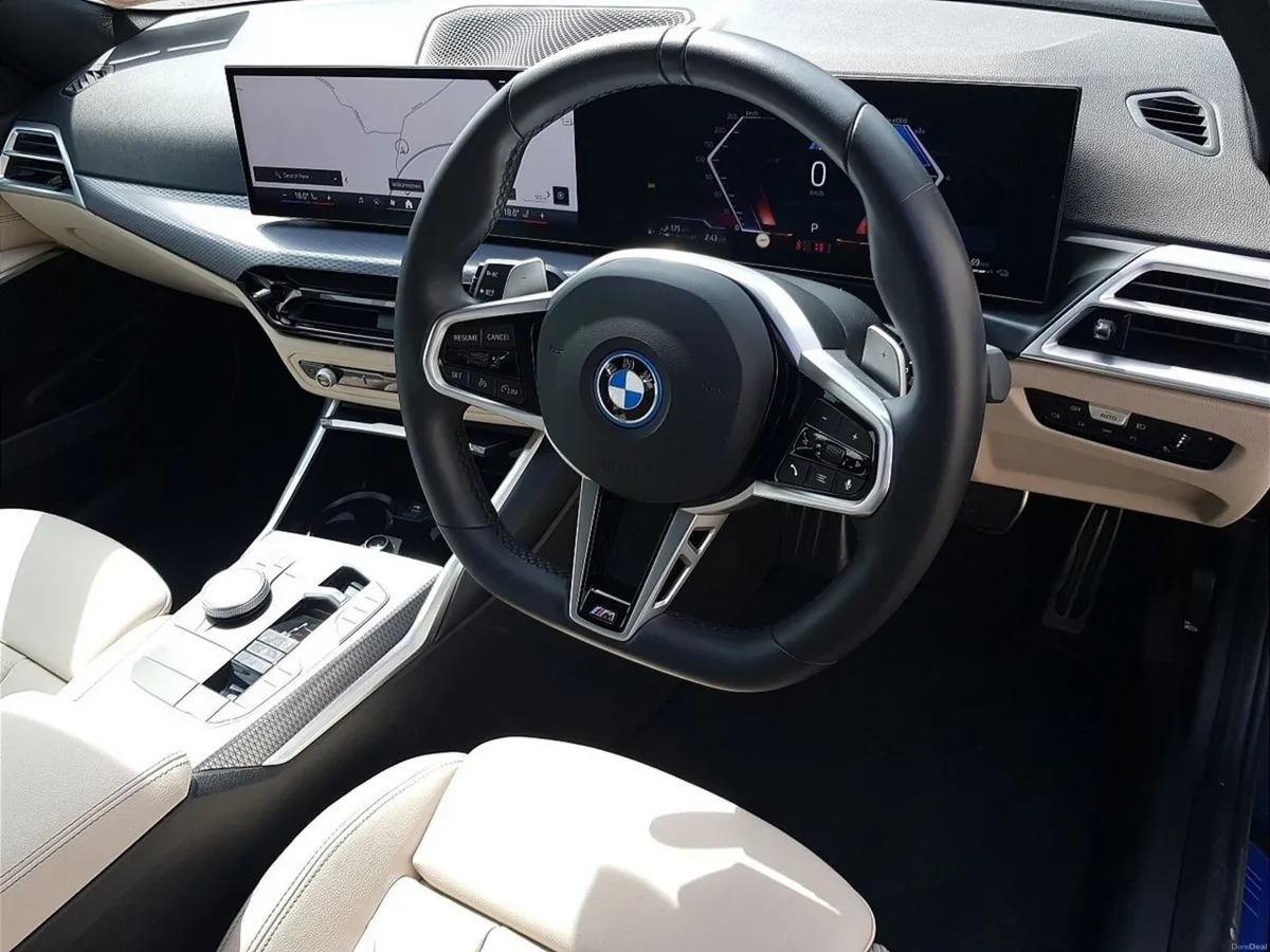 BMW 3-Series 330e M Sport - Image 6