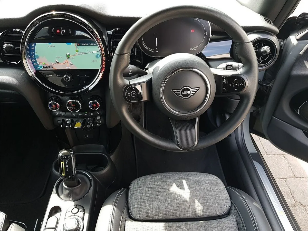 Mini Cooper Electric Level 2 - Image 5